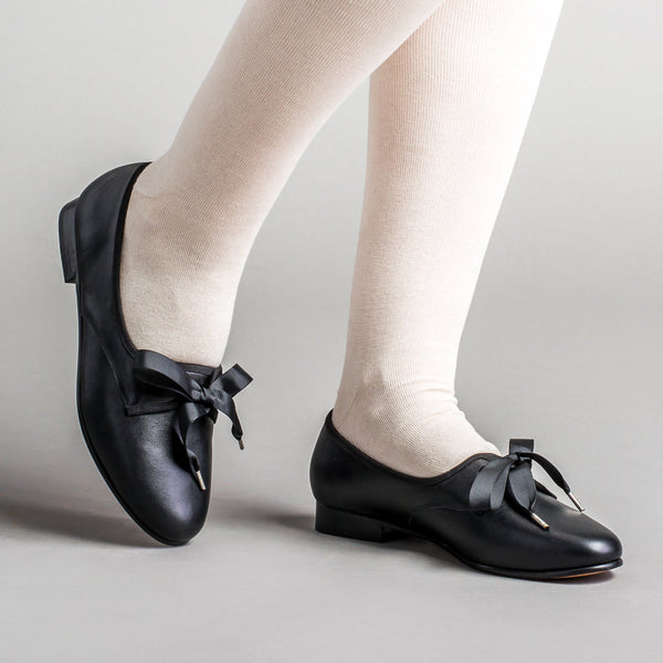 Bertie Regency Pumps (Black)