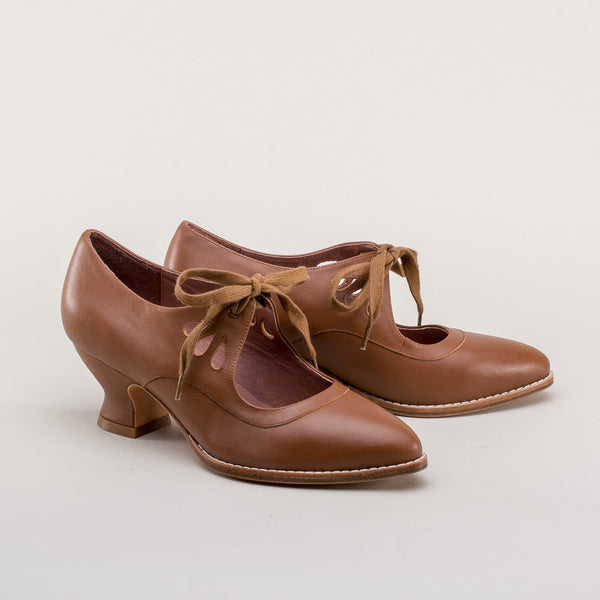 Gibson Edwardian Leather Shoes - Tan