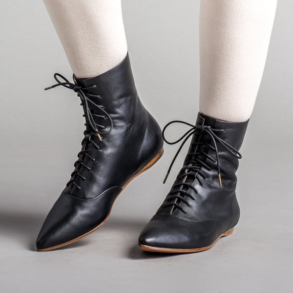 Hartfield Regency Leather Boots (Black)