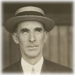 Vintage Straw Boater / Skimmer Hats