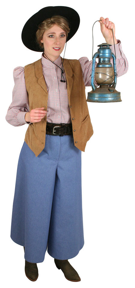 Ladies' Old West Clothing at Historical Emporium Ladies' Old West Clothing at Historical Emporium