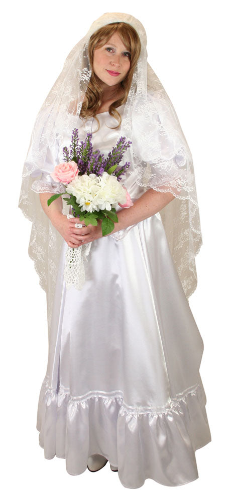 Linsay Strother, Bride
