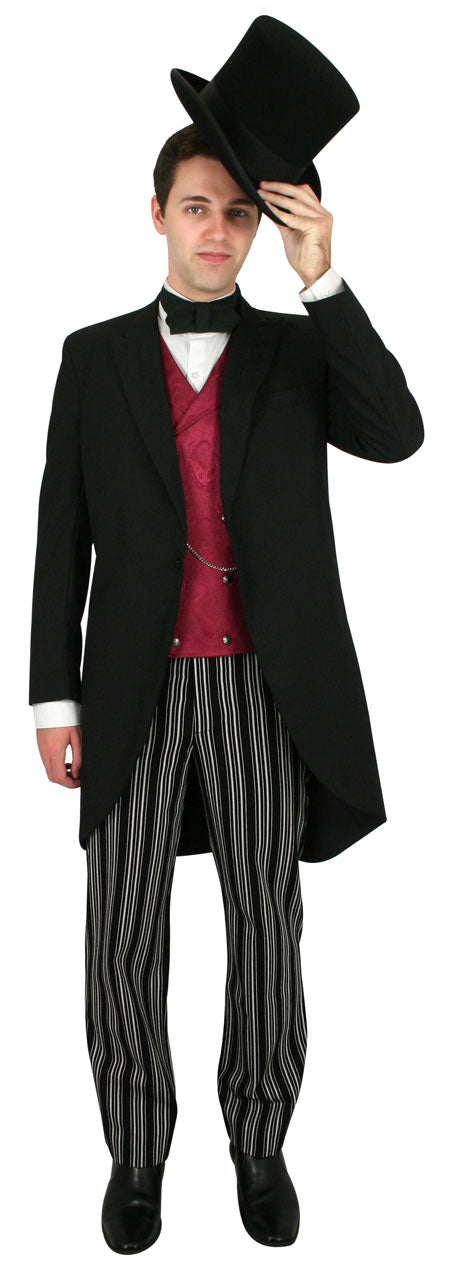 Daniel Holmes, Hotel Owner