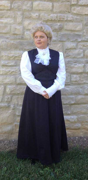 Dignified Damsel