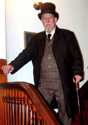 Tweed for the Holidays