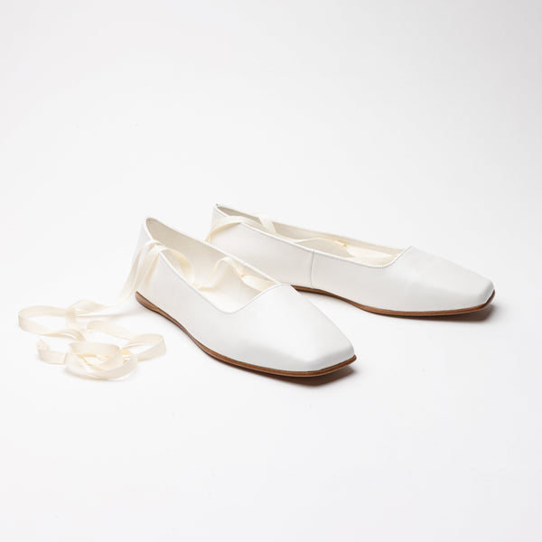 Bronte Slippers - Soft Ivory