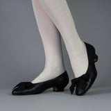 Waltz Edwardian Slipper - Black