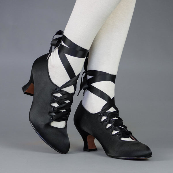 Foxtrot Edwardian Pump (Black)