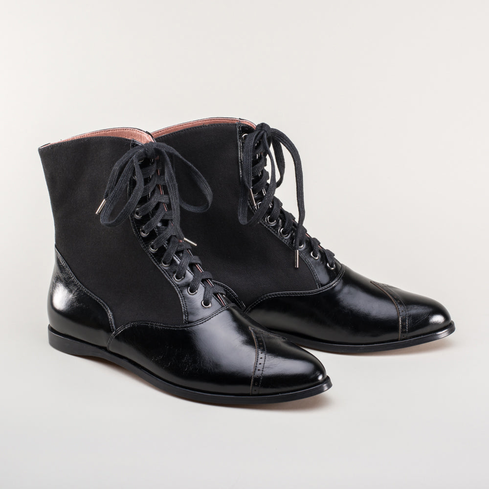 Anne Boots - Black