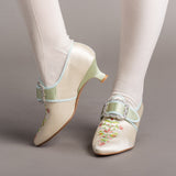 Primrose 18th Century Shoes (Ivory/Celadon Green)