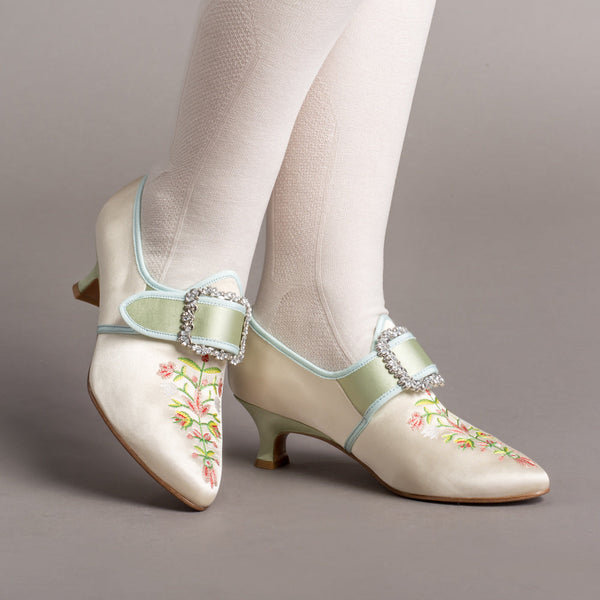 Primrose 18th Century Shoes (Ivory/Celadon Green)