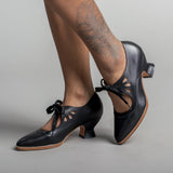 Gibson Edwardian Leather Shoes (Black)