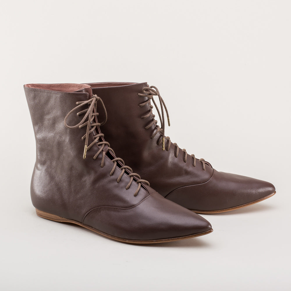 Hartfield Regency Leather Boots - Brown