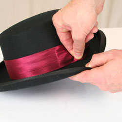 <p>How to Attach a Hat Band - 6 Steps with Pictures</p>