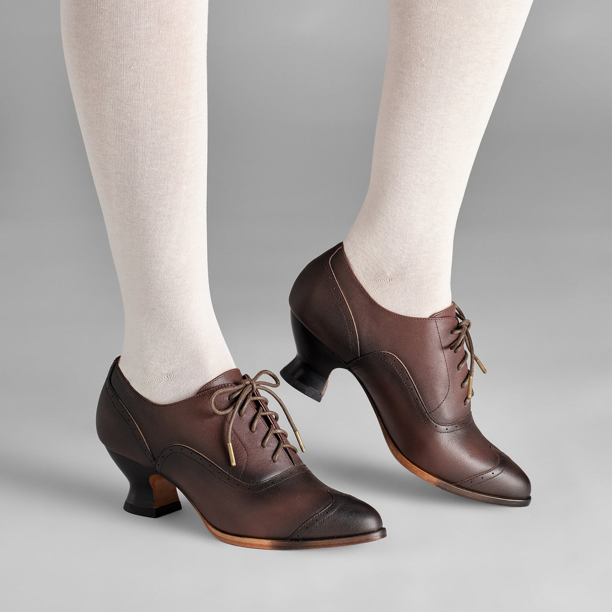 Londoner Women's Edwardian Oxfords (Brown)