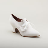 Pompadour 18th Century Leather Shoes (Ivory)