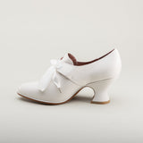 Pompadour 18th Century Leather Shoes (Ivory)